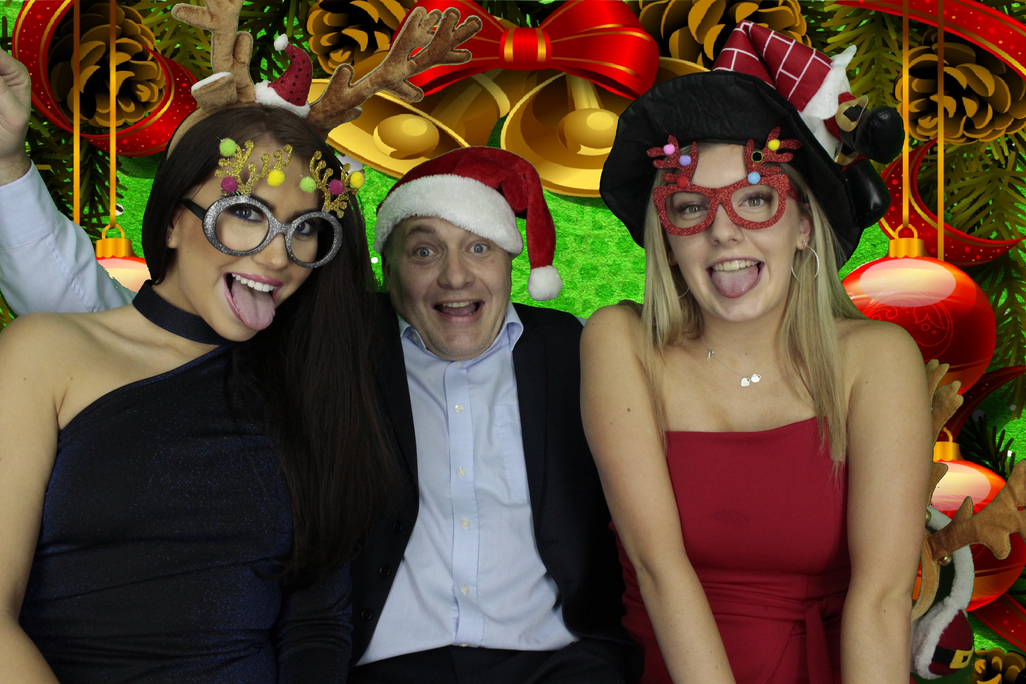 Silvermere Christmas Party | View more photos from the event at gallery.myphotoboothexperience.co.uk/u/MyPhotoBoothExperienceLtd/Silvermere-Christmas-Party-3